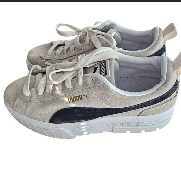 Puma Cream and Black Chunky Platform Sneakers 9.5 - Picture 1 of 8